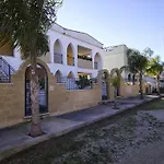 Casa de Férias Adamagi Aurora Marina Di Pescoluse