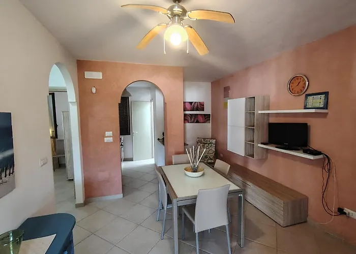 Adamagi Aurora * مارينا دي بيسكولوس